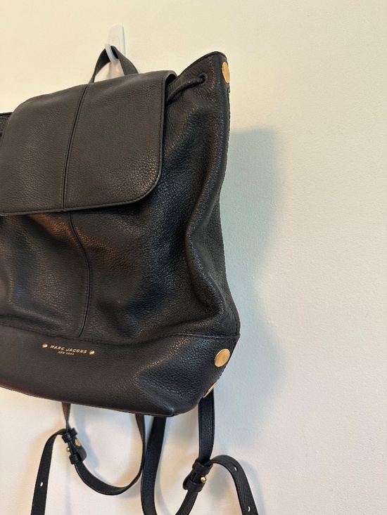 Marc Jacobs Drawstring Backpack in Black Pebbled Leather main image 5